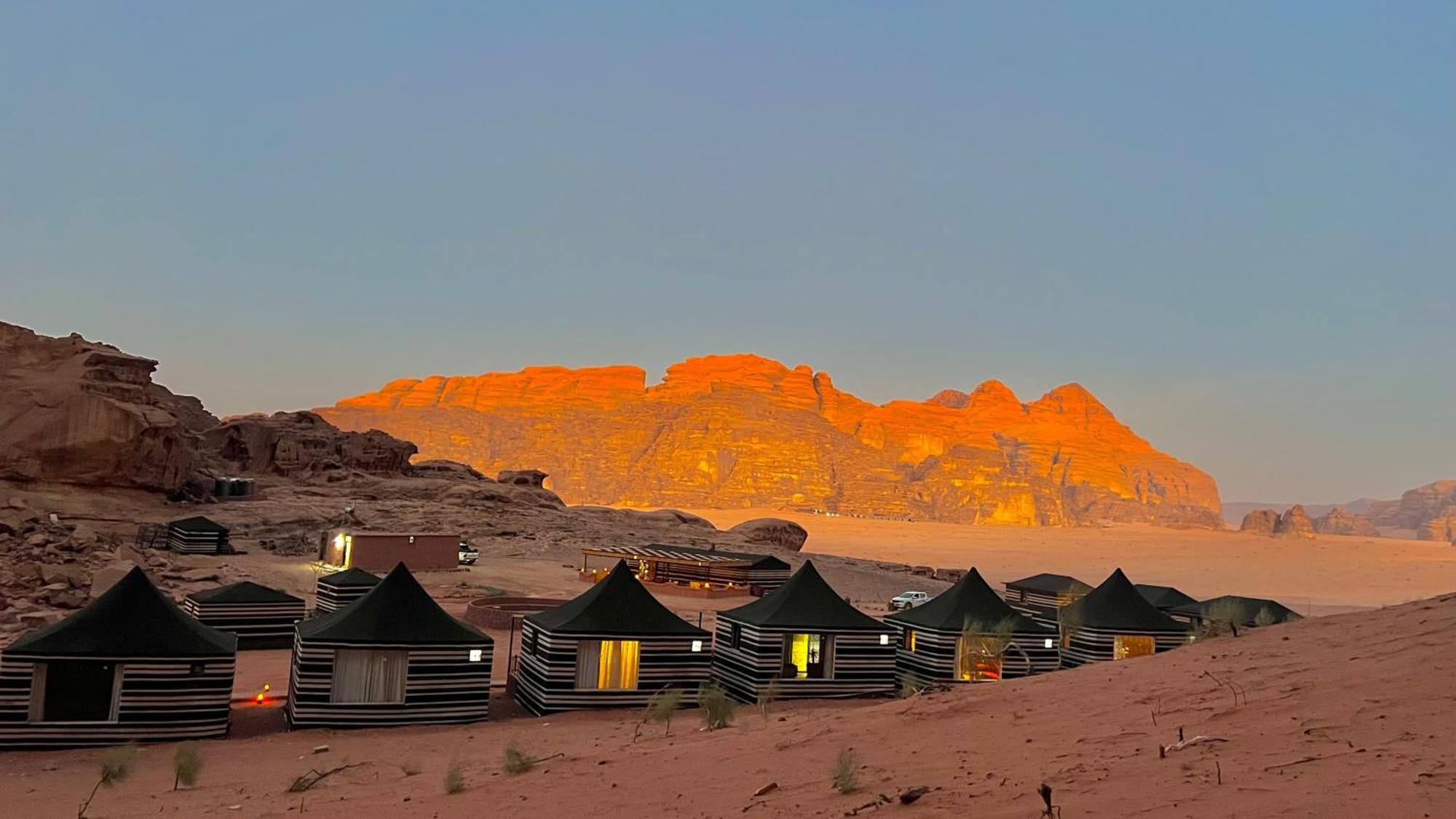 Rum Joharh Luxury Camp ワディ ・ラム エクステリア 写真